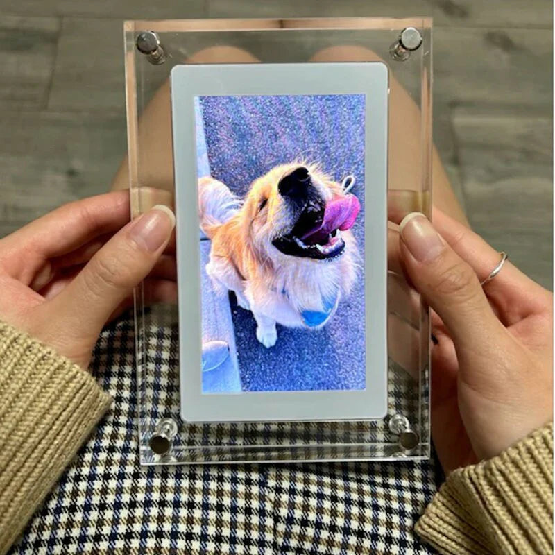 Uma Lembrança que Brilha para Sempre | Quadro Digital Personalizável